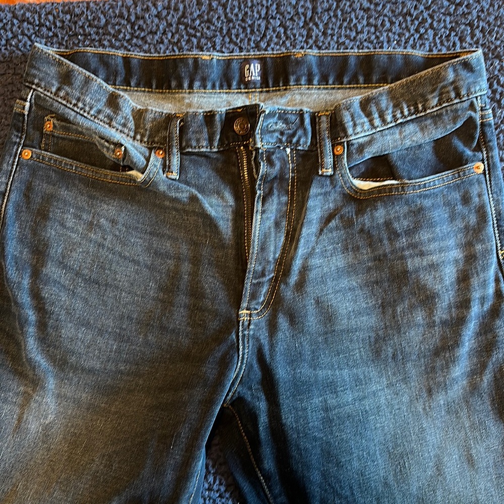 Gap jeans darker wash